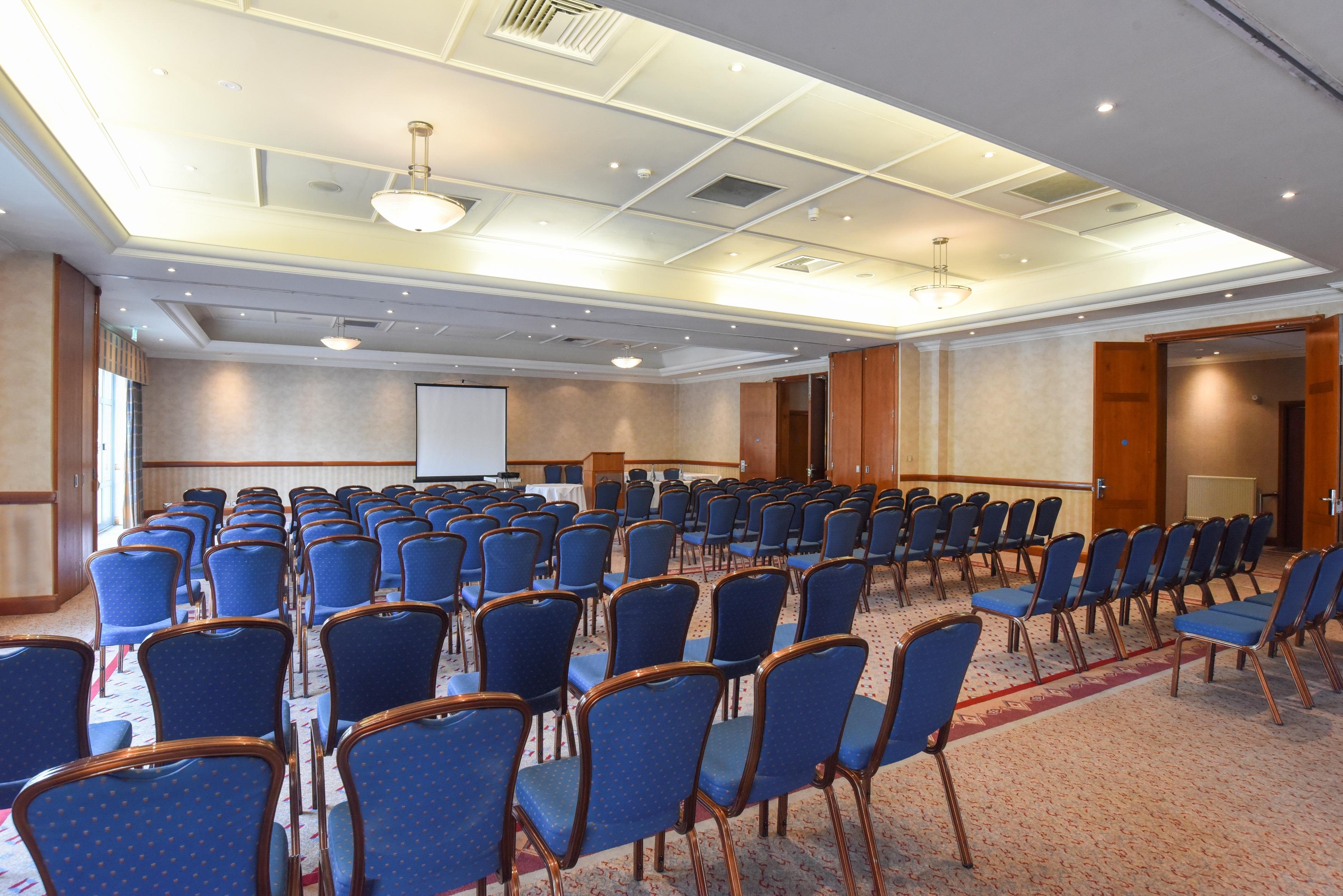 Apollo Hotel Basingstoke Extérieur photo
