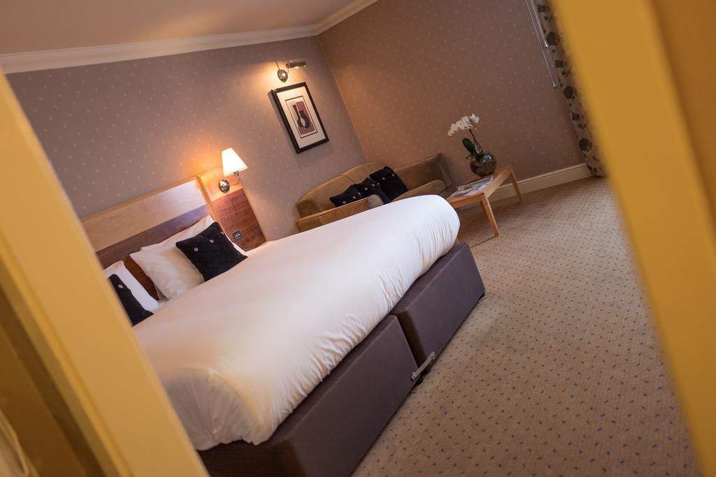 Apollo Hotel Basingstoke Extérieur photo